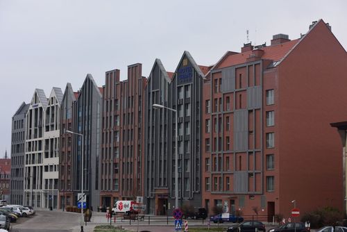 Grano Apart na Wyspie Spichrzów w Gdańsku - inwestycja łącząca funkcje hotelu i budynku z mieszkaniami na wynajem